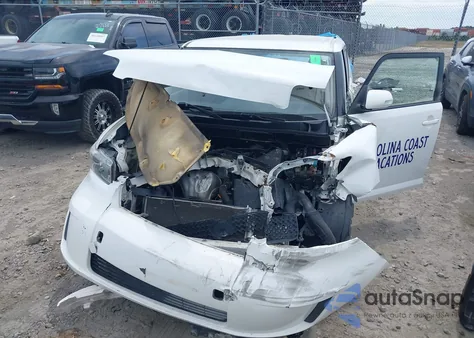 2008 Scion Xb from USA, damaged, VIN JTLKE50E281013104